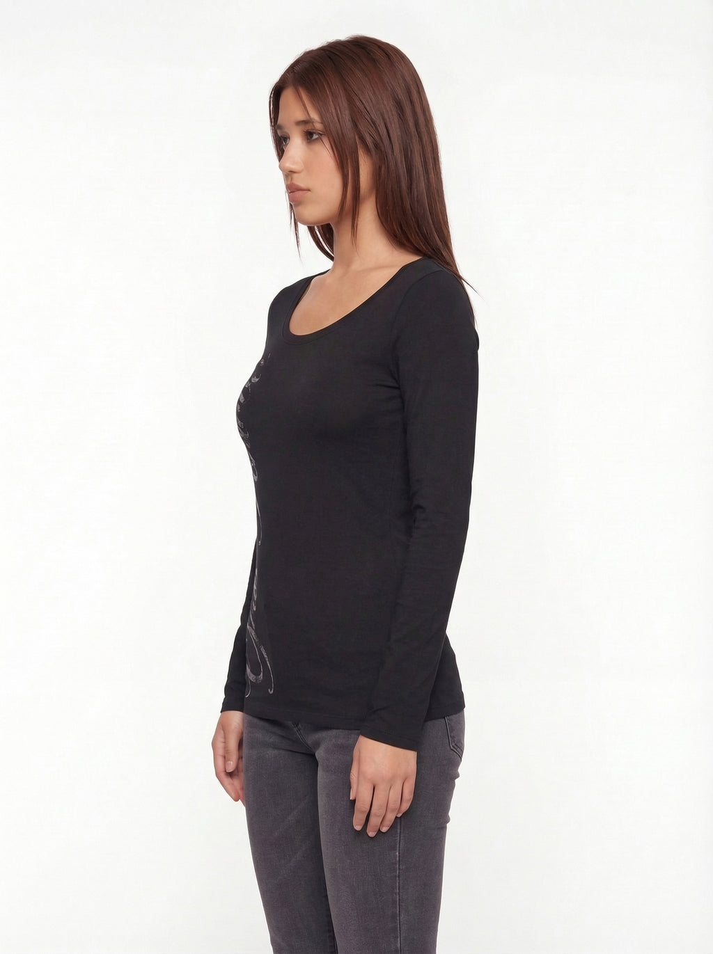 Laida Retro Print U-Neck Long Sleeve T-Shirt